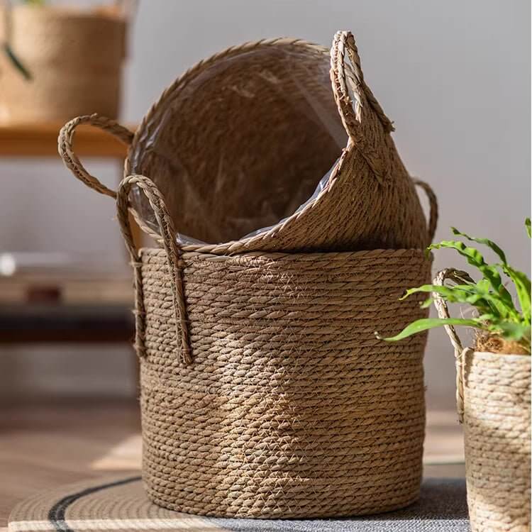 woven pot plant basket RusticReach French Country Woven Planter Basket