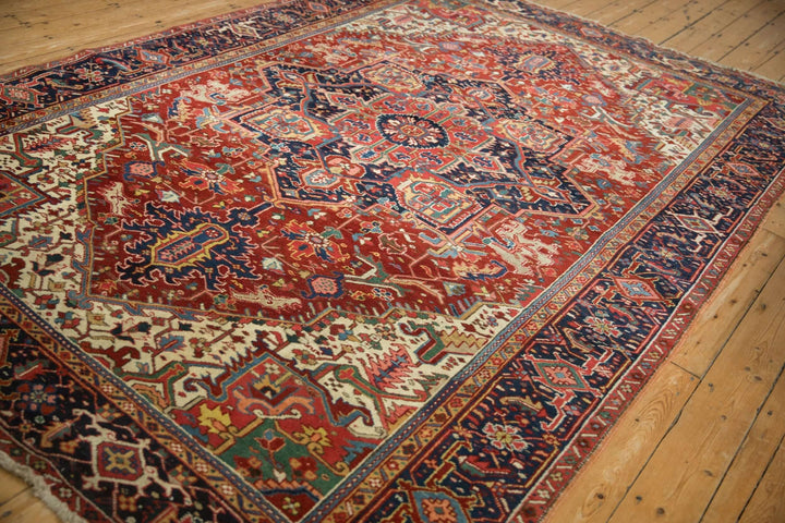 1940s Vintage Persian Heriz Carpet with Turtle Samovar Border