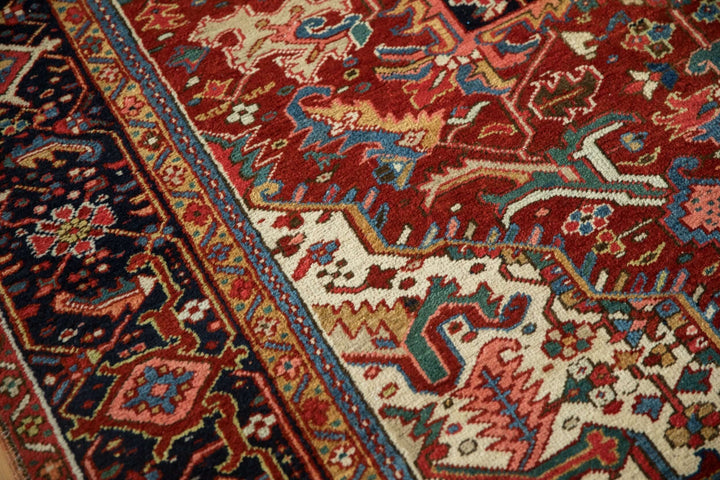 1940s Vintage Persian Heriz Carpet with Turtle Samovar Border