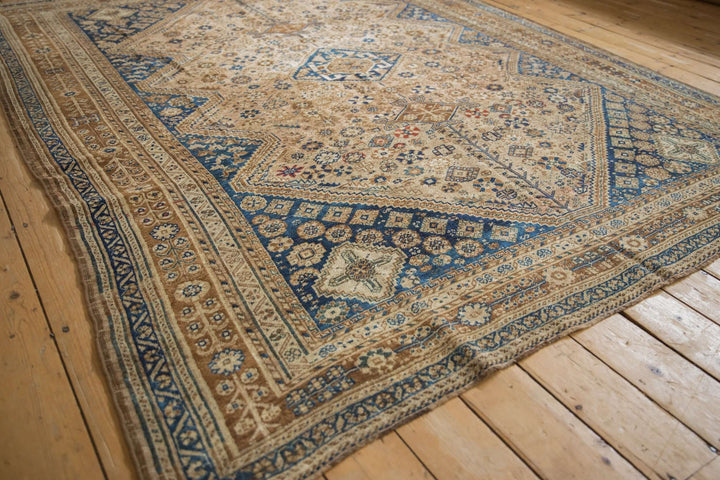 1940s Vintage Persian Qashqai Carpet with Tribal Medallion