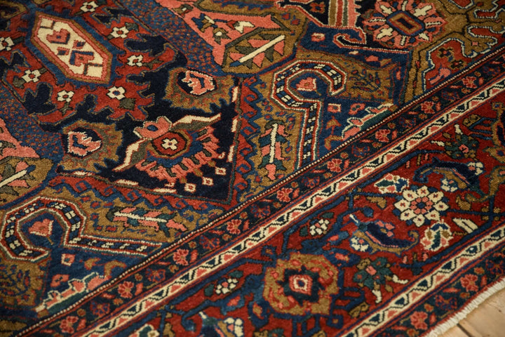 1950s Vintage Persian Heriz Carpet with Turtle Samovar Border