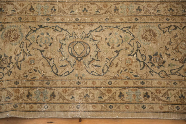 Hand-Knotted 1950s Persian Kashan Carpet