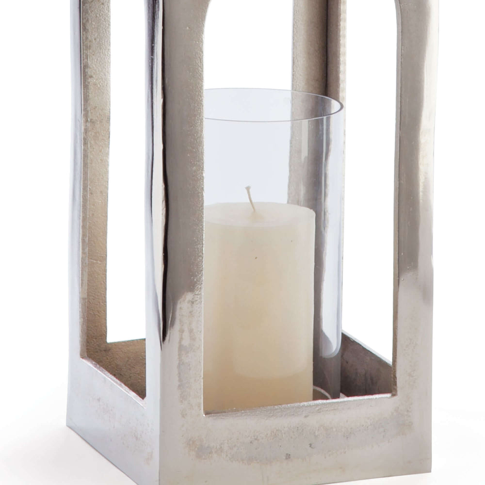 Napa Halston lantern detail