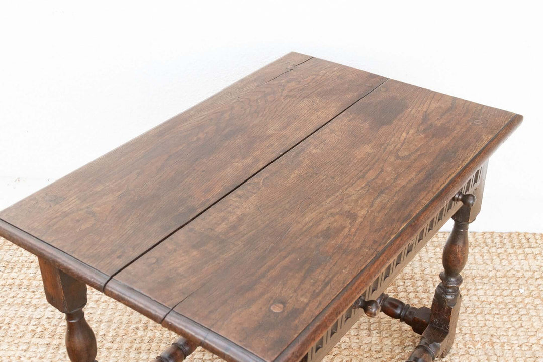 Antique 17th-Century English Oak Tavern Table