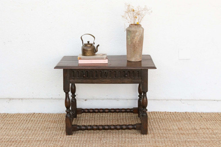 Antique 17th-Century English Oak Tavern Table