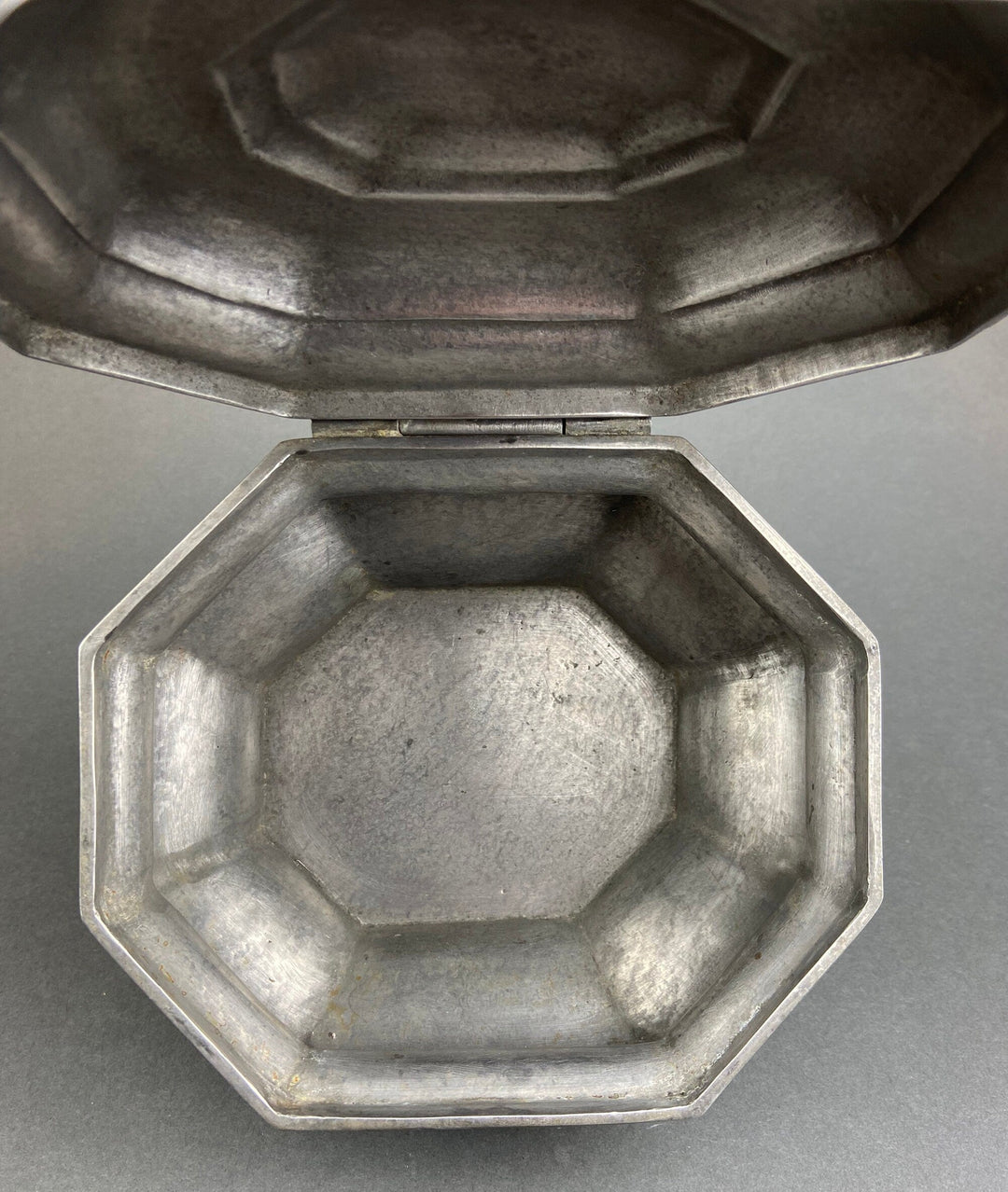 Antique Italian Pewter Box with Hinged Lid. Large Pewter Bowl Made in Italy. Trinket or Jewelry Box.