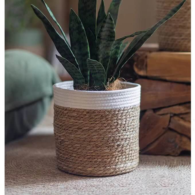 Woven Basket with Colored Rim – Vintage Shopper