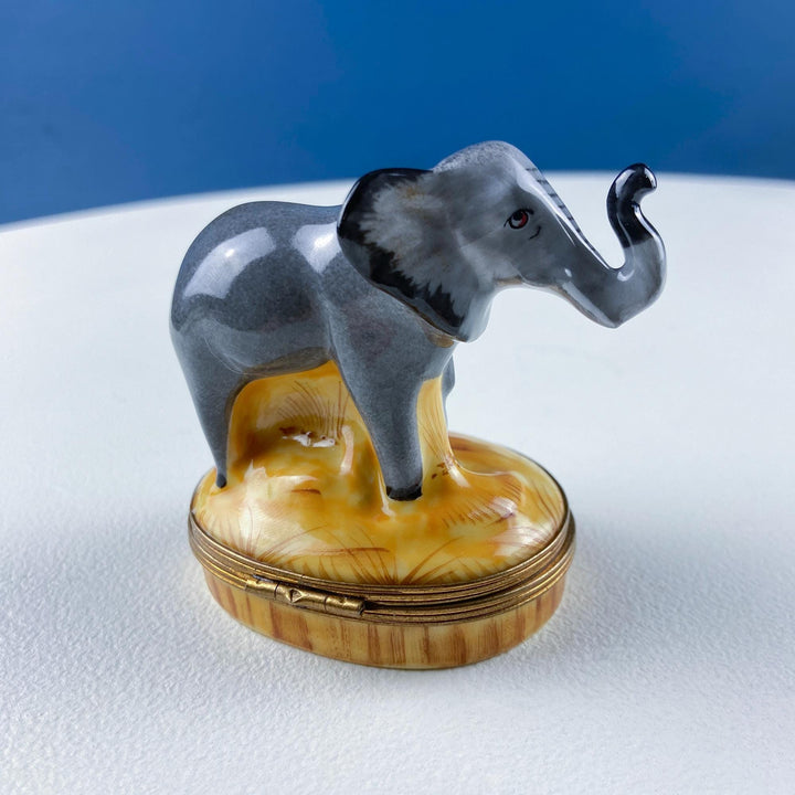 Mom and Baby Elephants Vintage Retired Limoges Miniature Box. Collectible Porcelain & Brass Trinket Ring Pill Box. African Safari Design.