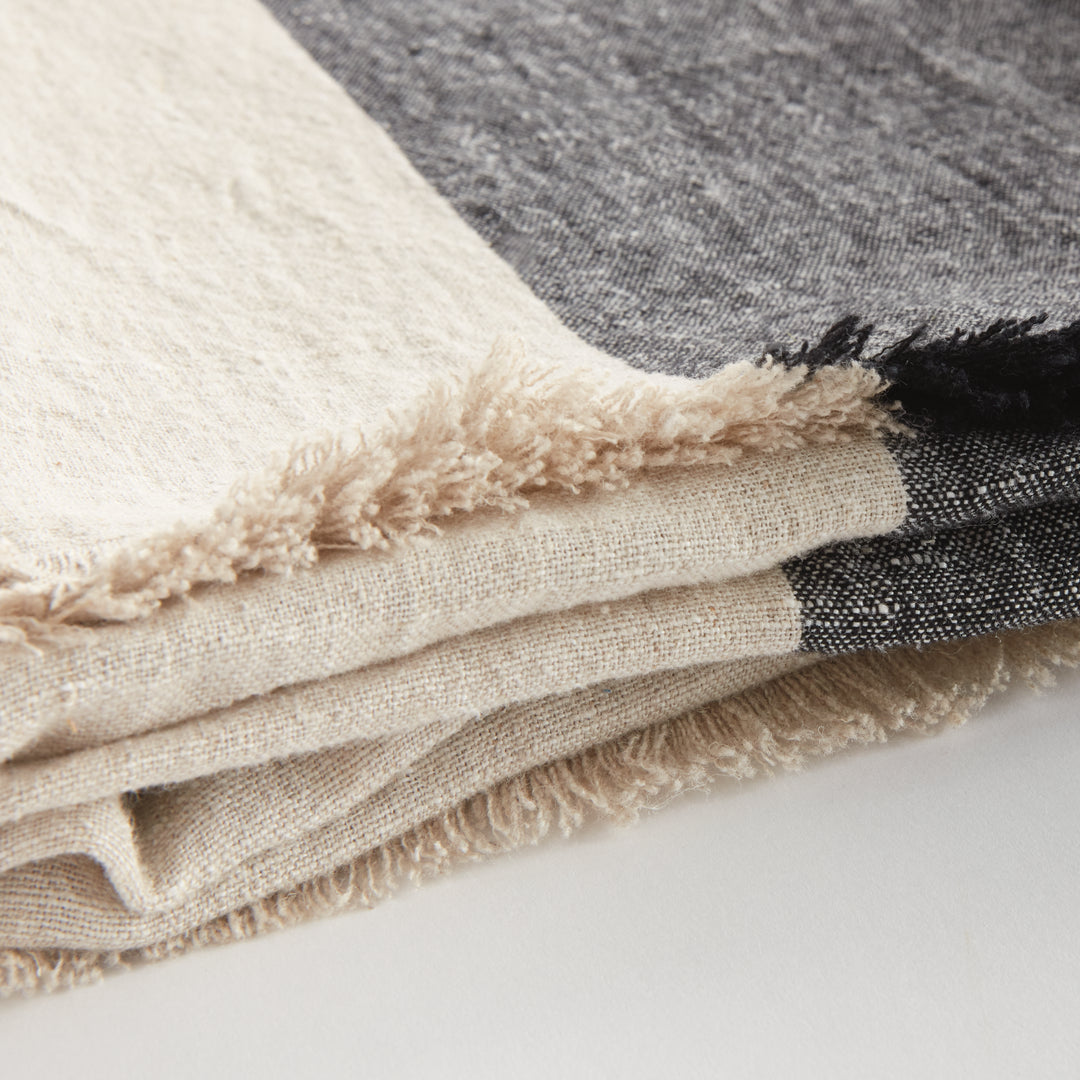 ANIKA EUROPEAN LINEN THROW