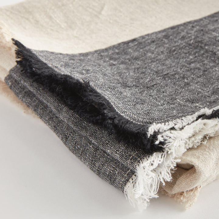 ANIKA EUROPEAN LINEN THROW