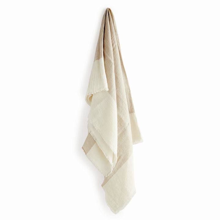 ANIKA EUROPEAN LINEN THROW