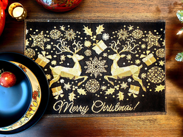 DaDa Bedding Set of 4-Pieces Magical Golden Reindeer Woven Tapestry Dining Table Placemats 13” x 19”