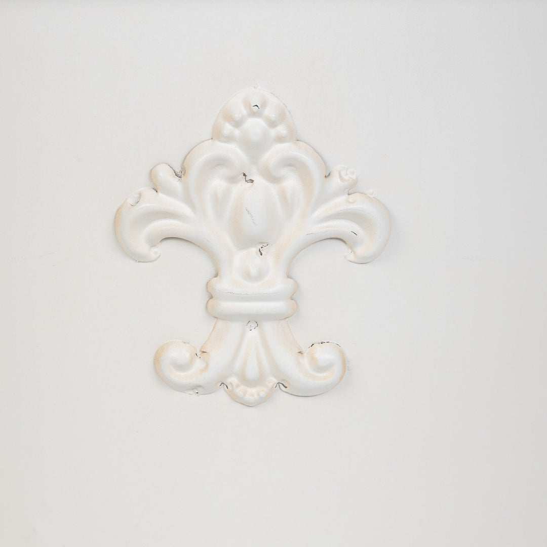 Fleur-de-Lis Planter Obelisk, Large, Antiqued White