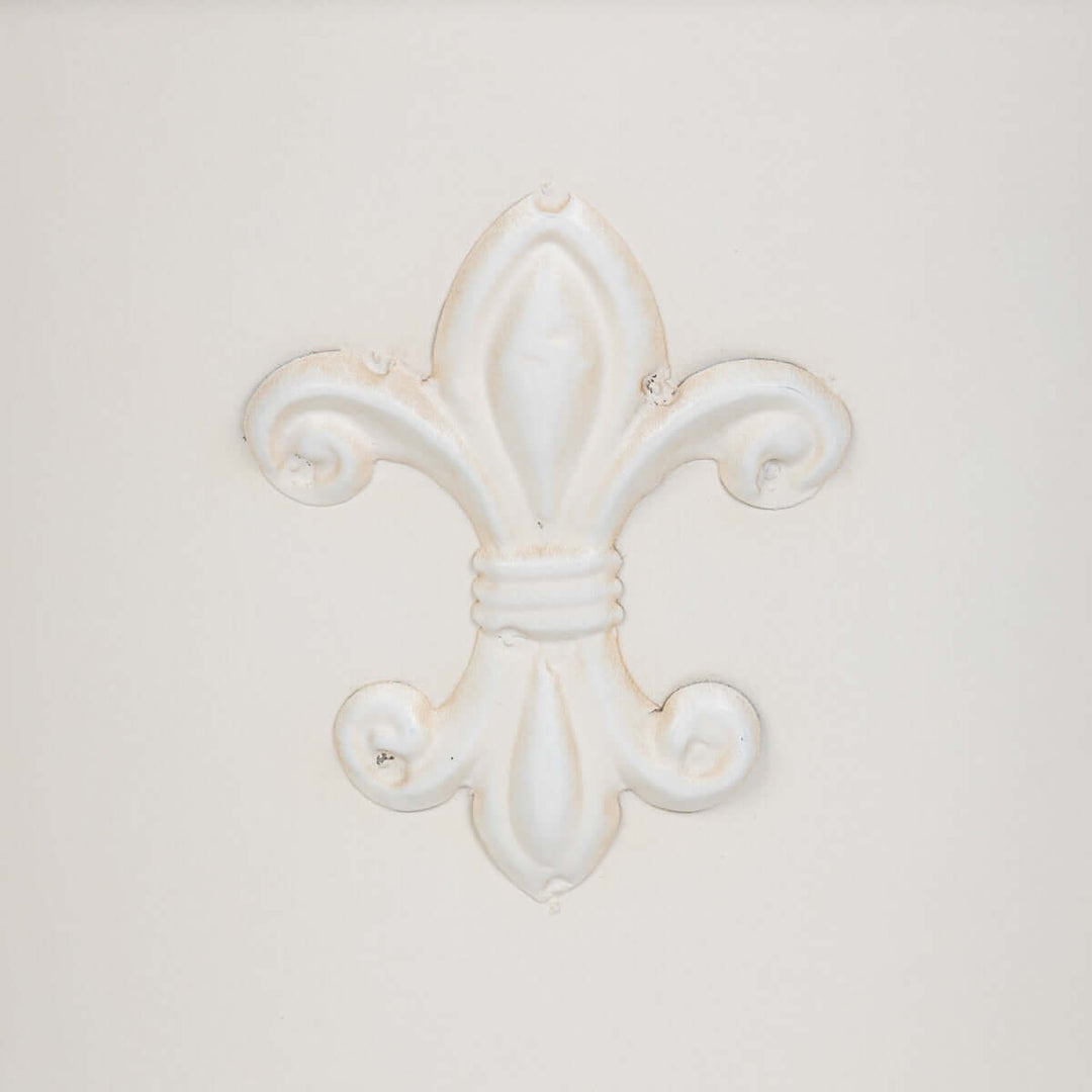Fleur-de-Lis Planter Obelisk, Small, Antiqued White