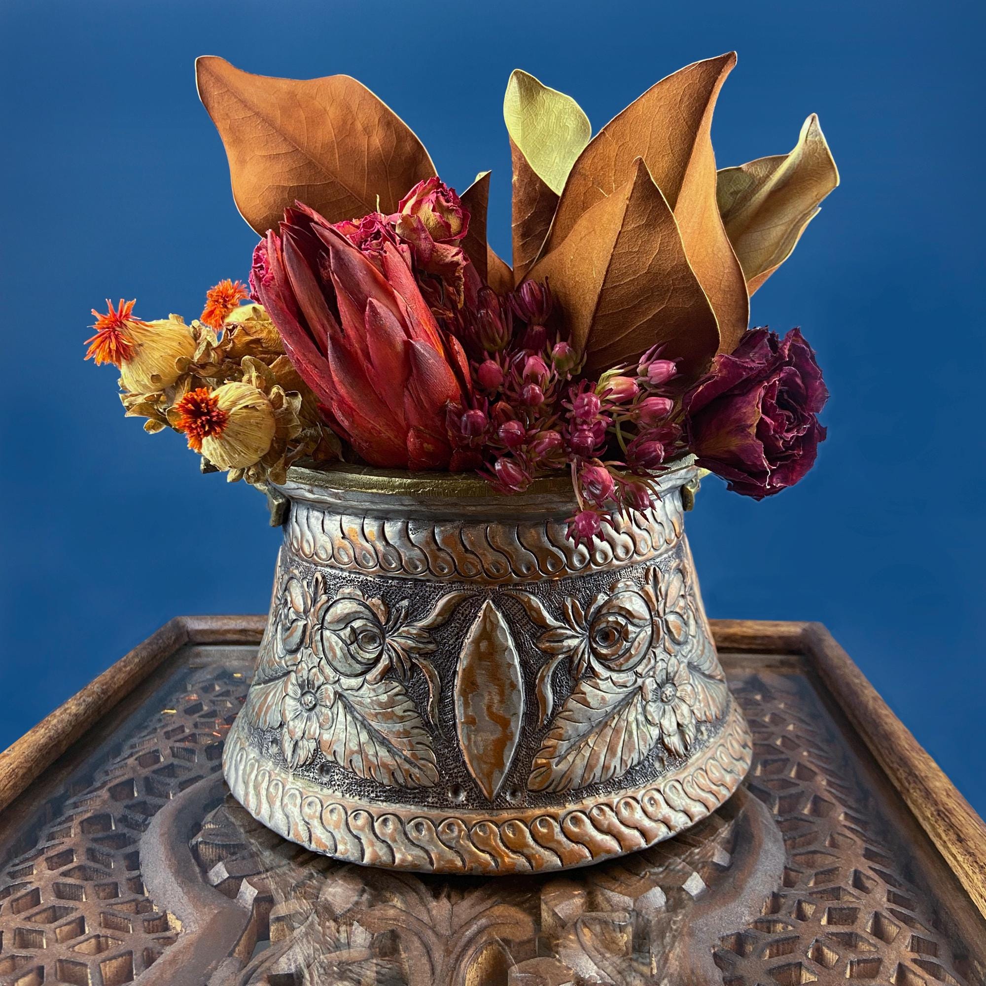 Authentic Vintage and Antique Finds | Collectible Treasures