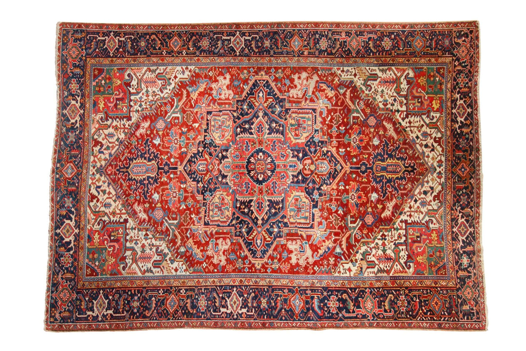 1940s Vintage Persian Heriz Carpet with Turtle Samovar Border