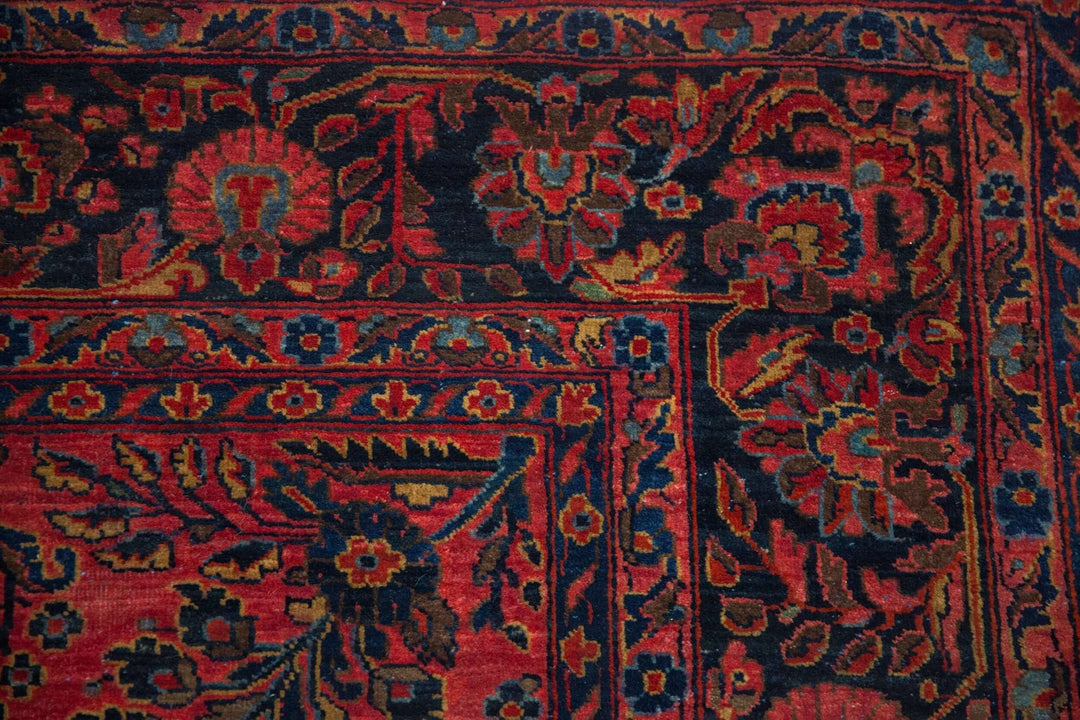 Hand-Knotted 1910s Persian Sarouk Rug