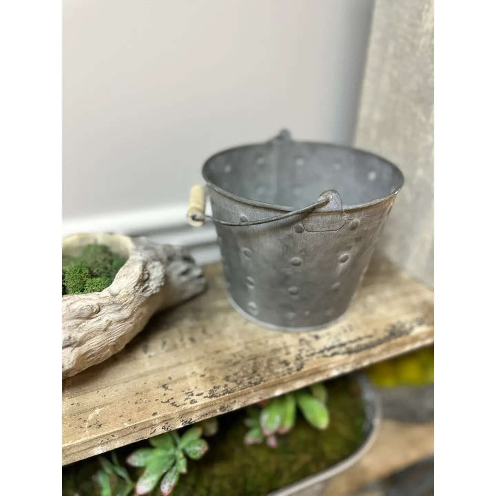 IRON POT DOT FINISH WITH WOOD HANDLE SET OF THREE