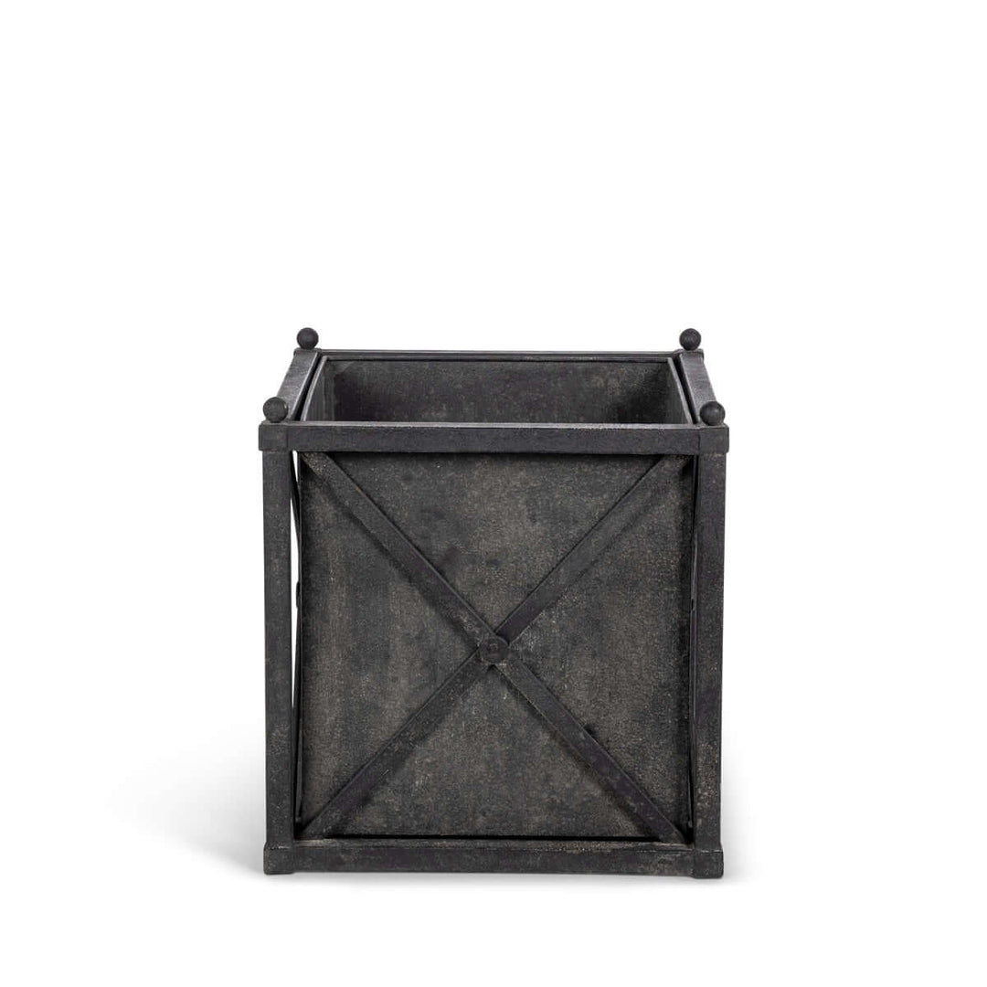 Small Metal Estate Planter, Noir