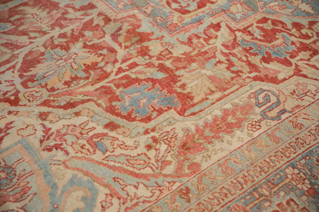 1940s Vintage Persian Heriz Carpet with Karaja Border