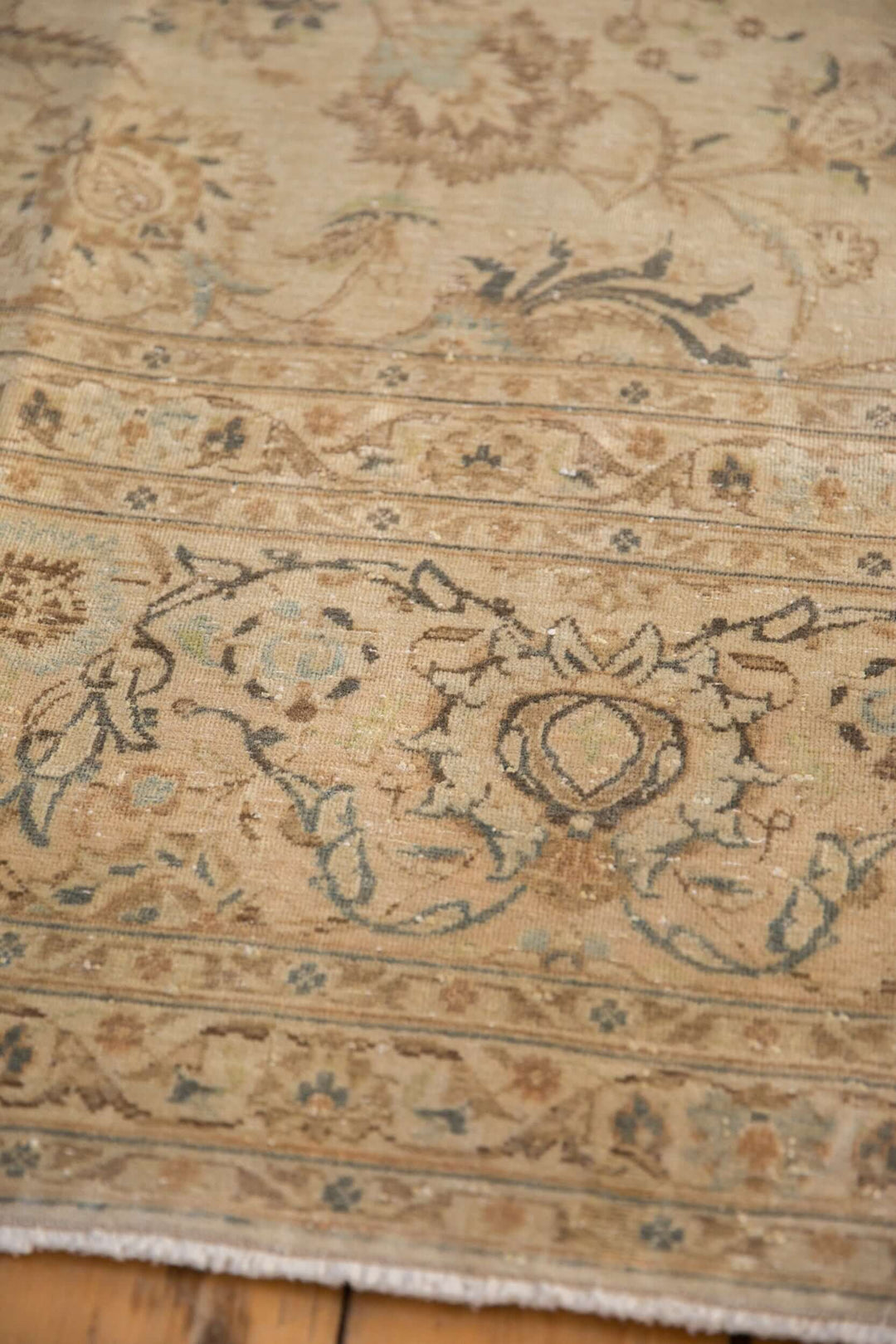 Hand-Knotted 1950s Persian Kashan Carpet
