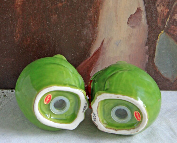 Salt and Pepper Whimsical Frog Shakers with Red Bow Ties, vintage ceramic frog shakers made in Occupied Japan.