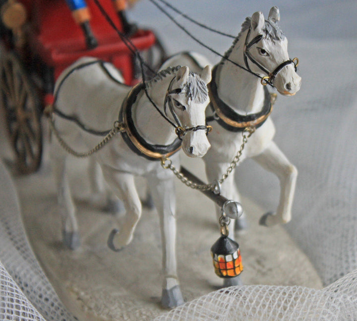 Department 56 Dickens Village Gingerbread Vendor with Kids horses pulling a cart