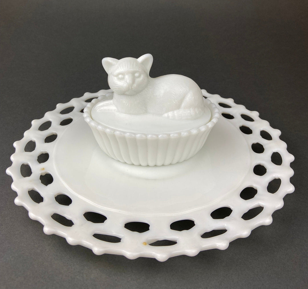 Vintage Westmoreland Milk Glass Cat Covered Dish. Trinket Condiment Serving Dish. Bath Display. Reticulated Lacey Edge. Gift for Cat Lover.