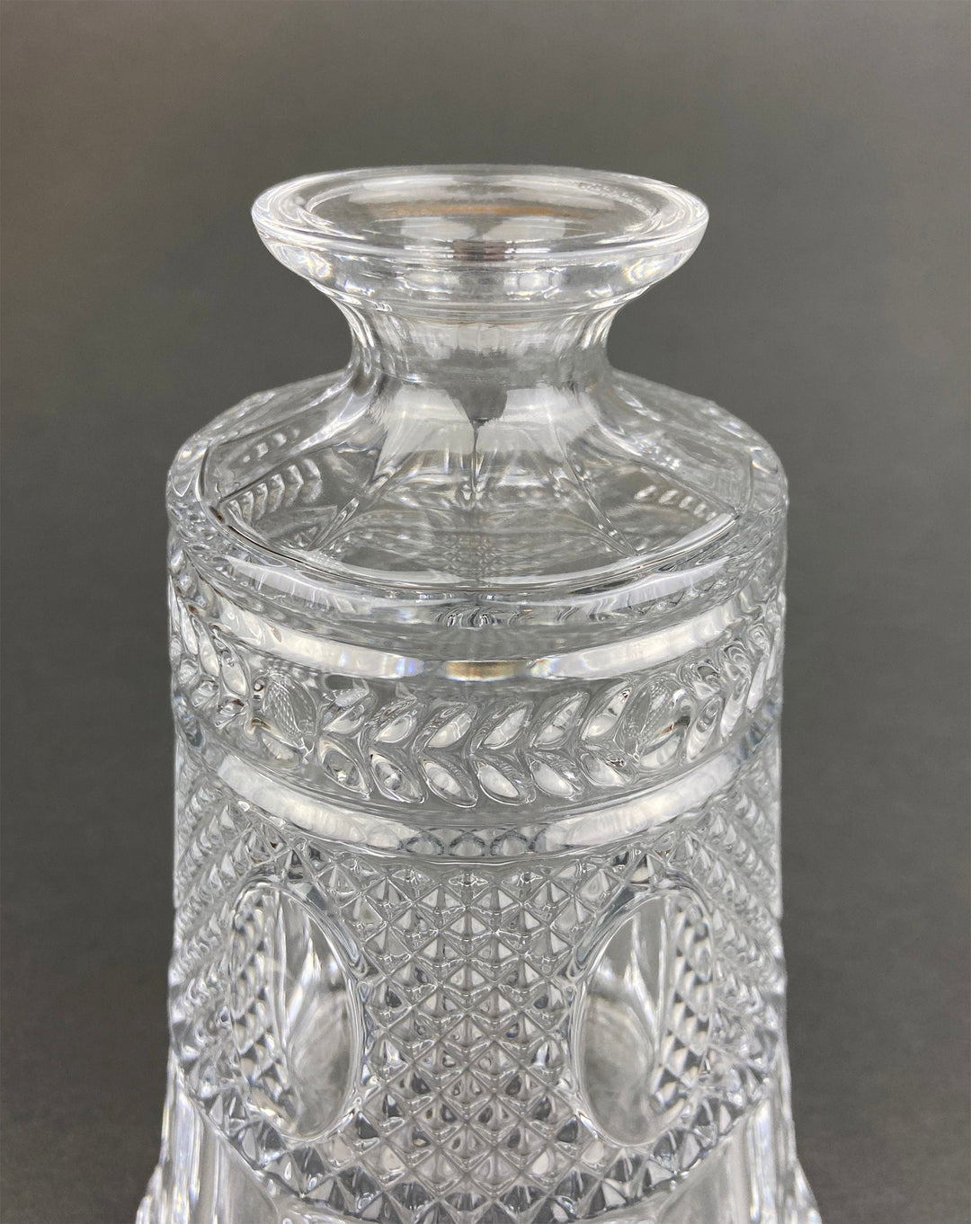 Crystal Decanter with Stopper. Clear Cut Crystal Carafe. Elegant Office Decor. Perfect for Social Club and Men Cave.