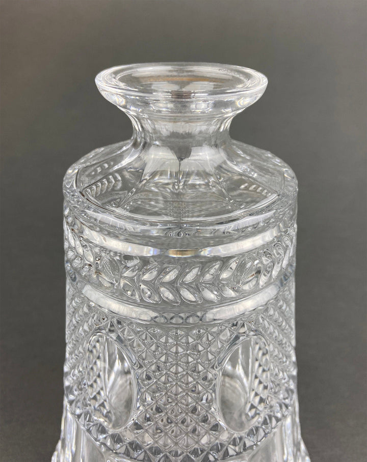 Crystal Decanter with Stopper. Clear Cut Crystal Carafe. Elegant Office Decor. Perfect for Social Club and Men Cave.