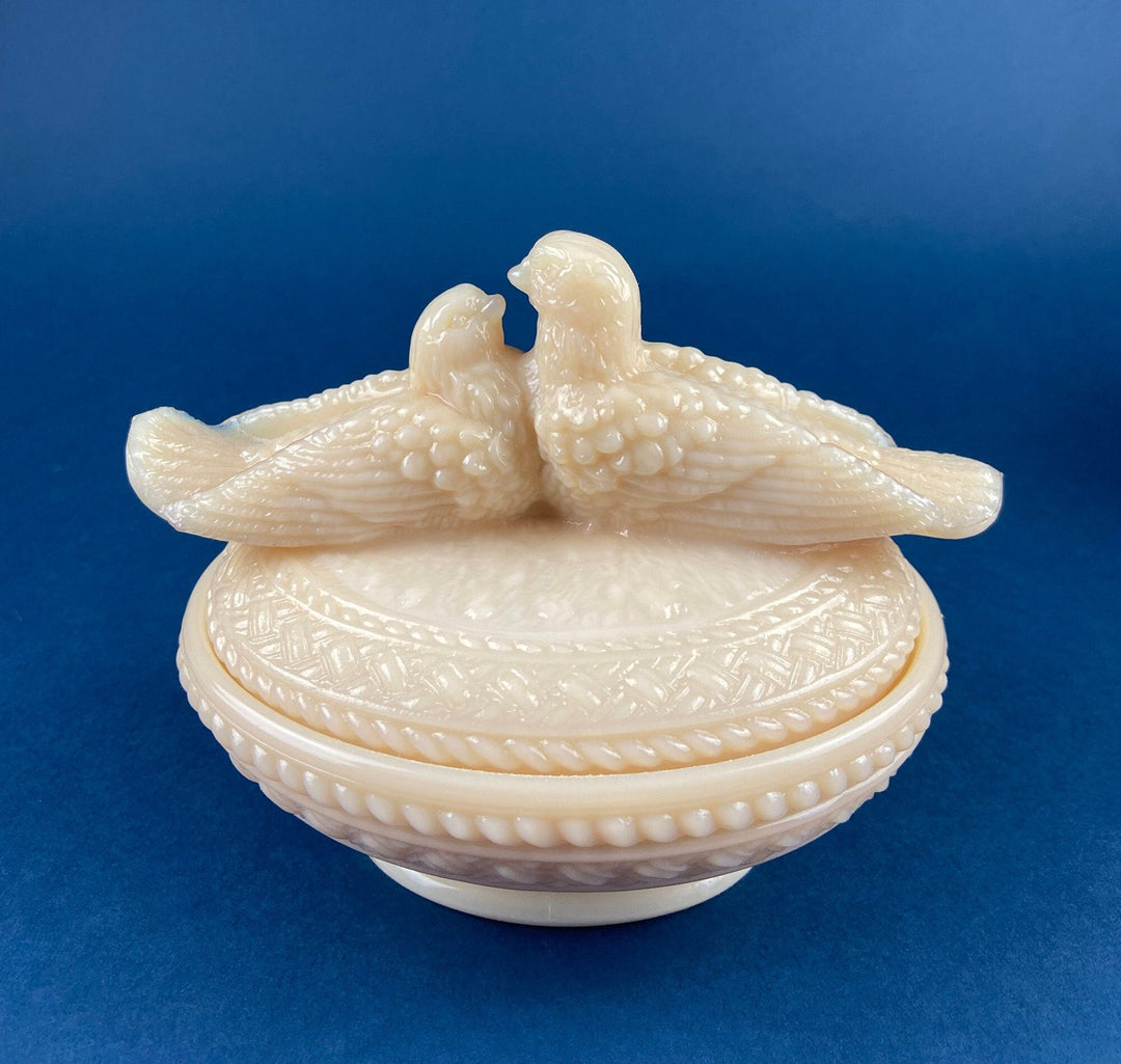 Bowl with Lid Yellow Ceramic Doves on Nest. Kissing Birds on Basket. Dish with Pair of Love Birds.