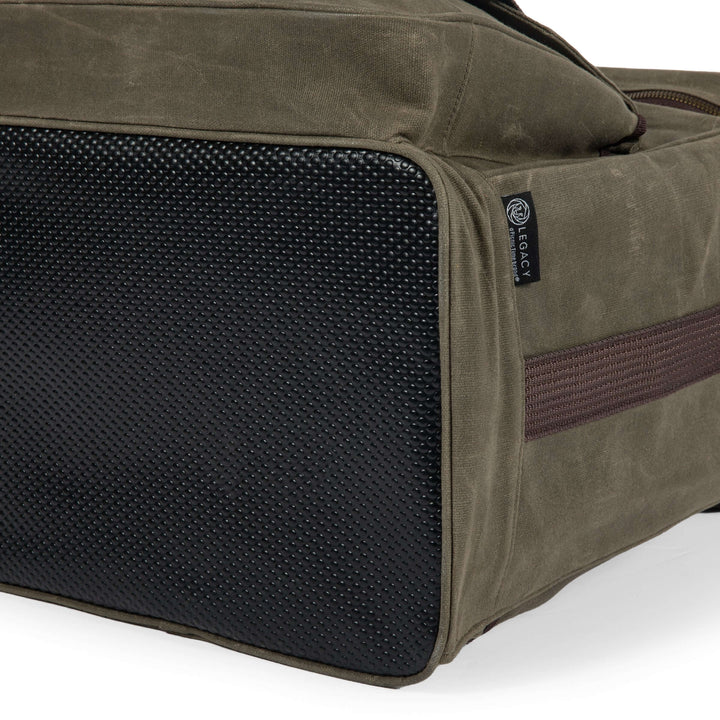 Weekender 6 Bottle Insulated Wine Bag