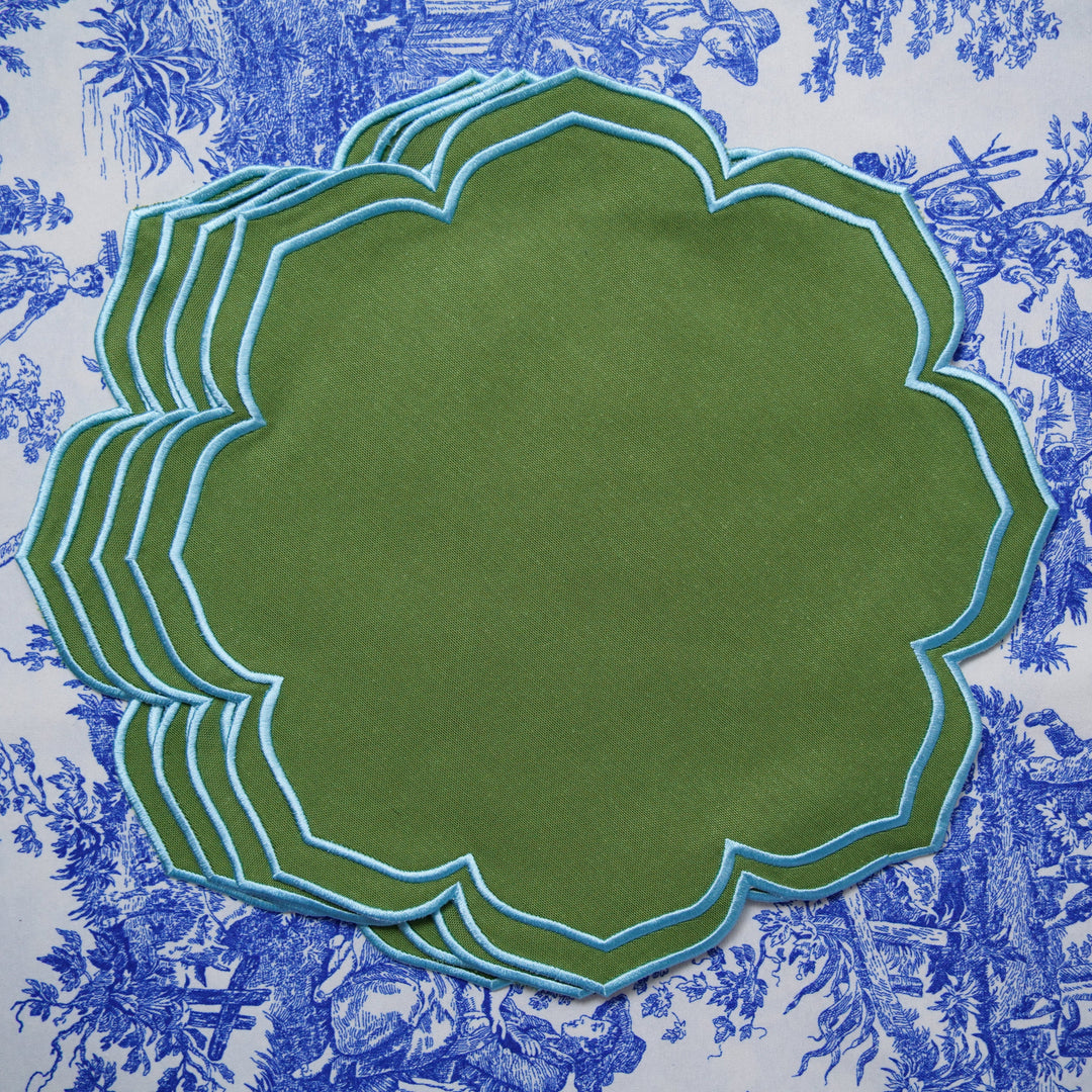 LUMERA GREEN ROUND FABRIC PLACEMAT (Set Of 4)