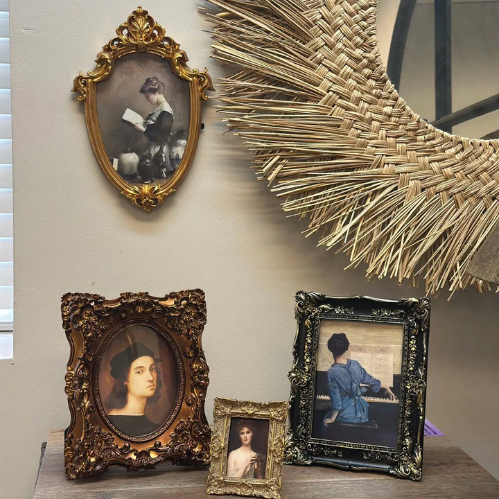 Brown piano portrait frame with ornate Baroque decoration