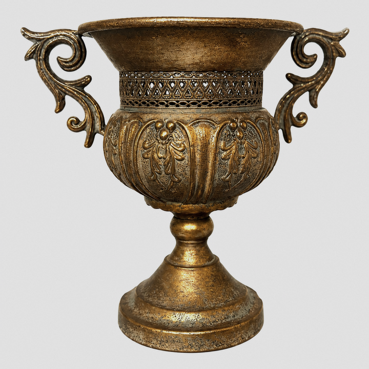 Close view of the openwork collar and symmetrical scroll handles
