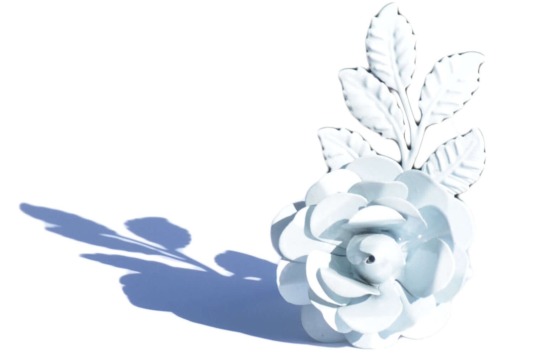 Vibhsa White Rose Set of 8 Napkin Rings