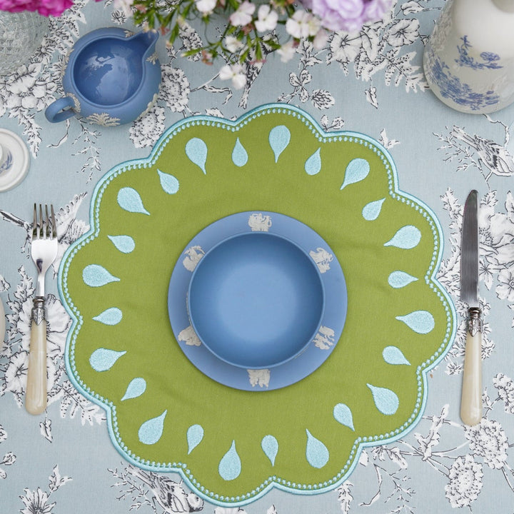 DROPLET GREEN ROUND FABRIC PLACEMAT (Set Of 4)