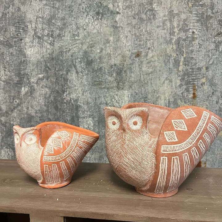 CEMENT OWL PLANTER