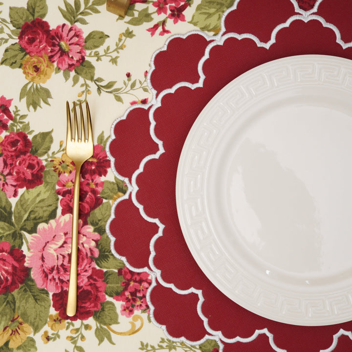 TIMELESS RED SCALLOPED FAUX LEATHER PLACEMAT (Set Of 4)