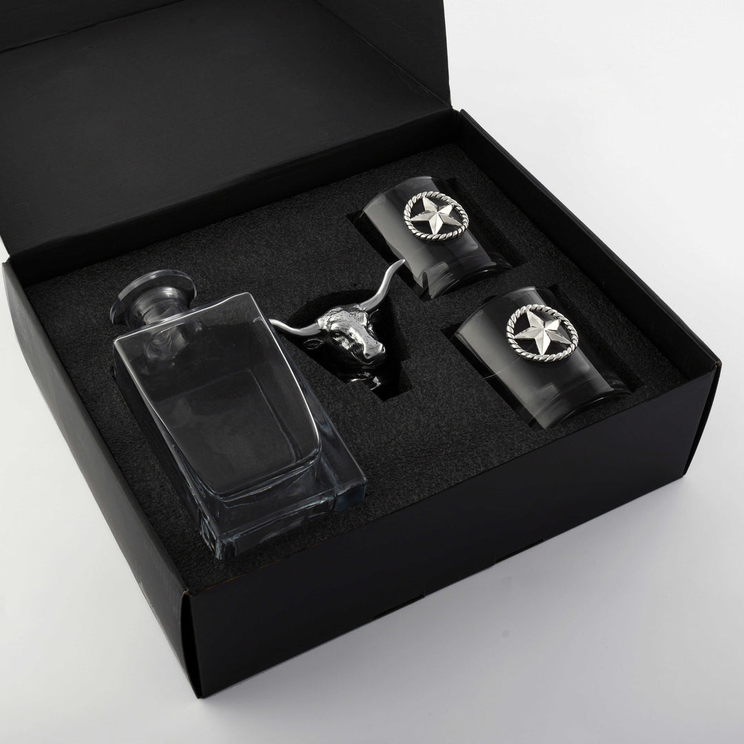 Western Longhorn Whiskey Decanter Set with Glasses in gift box, showcasing crystal decanter and metal accents for whiskey enthusiasts.