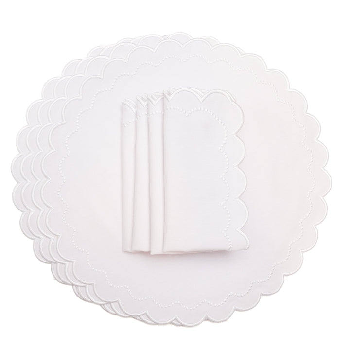 LILY WHITE ROUND FABRIC PLACEMAT & NAPKIN SET (Set Of 4)